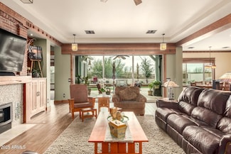 3123 E Cat Balue Dr, Phoenix, AZ 85050