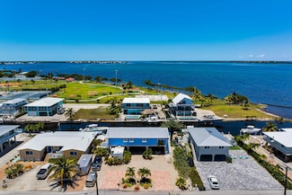31135 Hollerich Dr, Big Pine Key, FL 33043