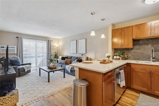 1410 York St Unit 35, Denver, CO 80206
