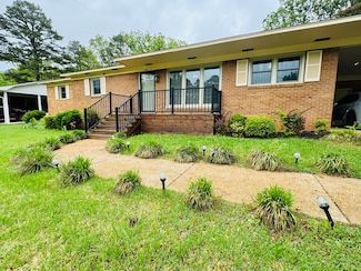 1508 Hall Dr, Ripley, MS 38663