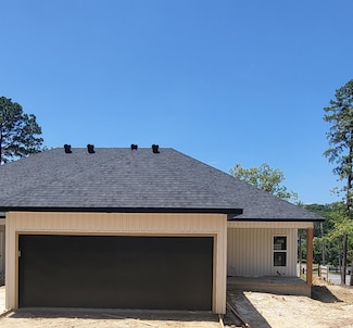 1801 Aldersgate Rd, Little Rock, AR 72205