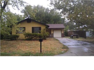 2917 N Vassar St, Wichita, KS 67220