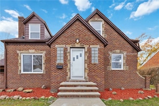 6601 Brownfield Dr, Cleveland, OH 44129