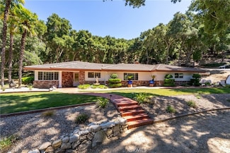 7735 Del Rio Rd, Atascadero, CA 93422