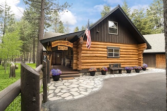 16864 Covina Rd, Bend, OR 97707