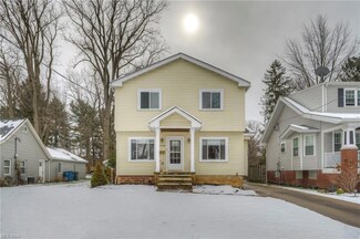 20549 Eastwood Ave, Cleveland, OH 44126