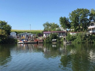138 & 139 Strawberry Lake, Ruso, ND 58778