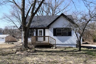 9670 N 950 W, Demotte, IN 46310