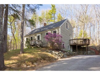 16 Hersey Ln, Newmarket, NH 03857