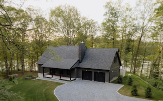 258 Fox Run Rd, Salt Point, NY 12578