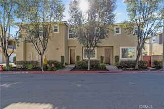 27571 Darrington Ave Unit 2, Murrieta, CA 92562