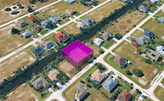 2010 NW 4th St, Cape Coral, FL 33993
