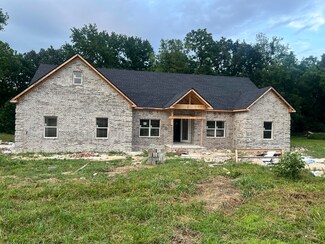 152 Leatherwood Cir, Batesville, AR 72501