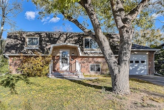 4745 Windmill Rd, Cheyenne, WY 82009