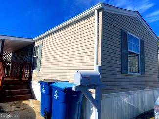 4210 Stackler Dr, Fairfax, VA 22030