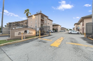 8851 NW 119th St Unit 21032, Hialeah, FL 33018