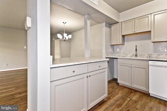 10124 Campus Way S Unit 102-1B, Upper Marlboro, MD 20774
