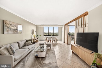 5225 Pooks Hill Rd, Bethesda, MD 20814