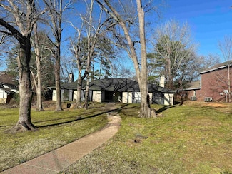 1600 Timber Creek Dr, Tyler, TX 75703