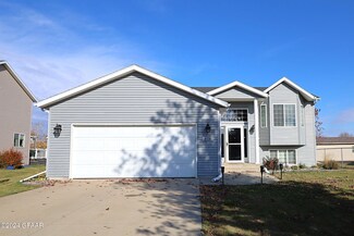 616 36th Ave W, West Fargo, ND 58078