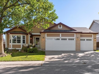 885 Sage Sparrow Cir, Highlands Ranch, CO 80129