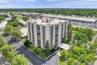 5051 E Lincoln St, Wichita, KS 67218