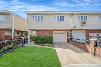 565 Beach 65th St, Arverne, NY 11692