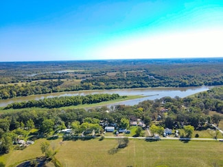 3290 Artesian Rd, Flemington, MO 65650