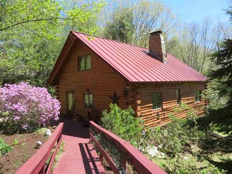 435 Crane Mountain Rd, Townshend, VT 05353