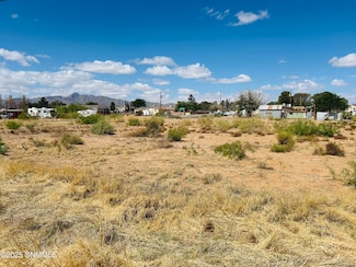 418 Mccombs Rd, Chaparral, NM 88081