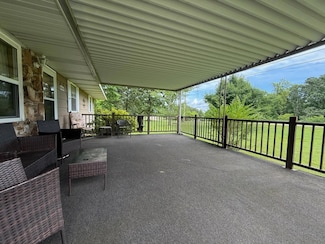 2035 Main St, Mammoth Spring, AR 72554