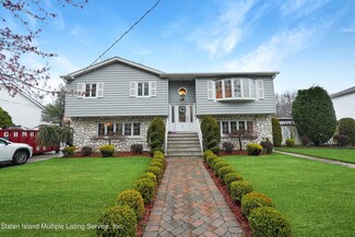 65 Rae Ave, Staten Island, NY 10312
