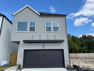 7628 Inwood Hills Ln, Houston, TX 77088