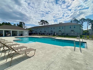 1614 Iroquois Ct, Pensacola, FL 32534