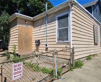 54 Steuben St, Providence, RI 02909