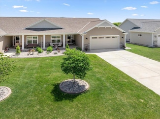 2070 Farmlane Dr, Slinger, WI 53086