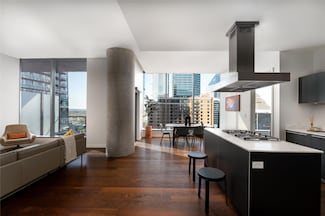 210 Lavaca St Unit 2211, Austin, TX 78701