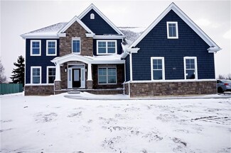 8825 Roll Rd, Clarence Center, NY 14032
