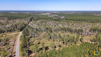 4th Street, Alma, GA 31510