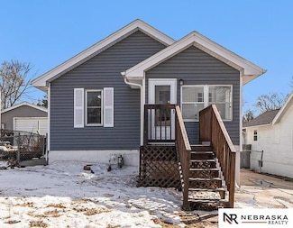 6765 Pratt St, Omaha, NE 68104