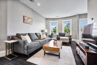 123 King St Unit 3, Dorchester, MA 02122