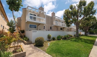 2310 Vanderbilt Ln Unit 4, Redondo Beach, CA 90278