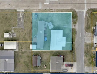 215 E Lyons St, Sulphur, LA 70663