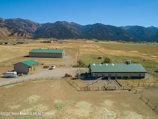 86 Hawk's Rest Rd, Etna, WY 83118