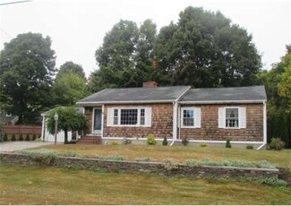 44 Parker St, Newbury, MA 01951