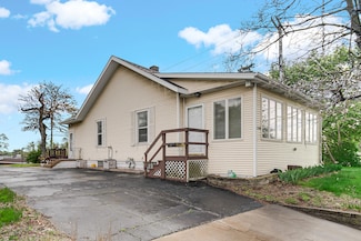 2418 Ridge Rd, Highland, IN 46322
