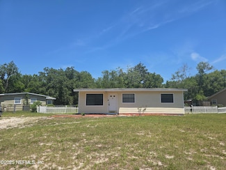 255 Woodside Dr, Orange Park, FL 32073