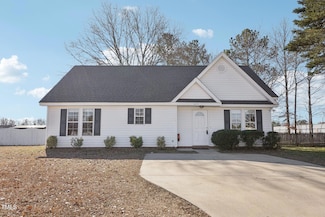 1432 E Stonemason Dr, Fuquay Varina, NC 27526