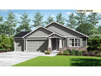 205 Walnut St, Mount Angel, OR 97362