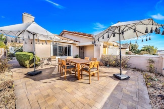 7646 Flanders Dr, San Diego, CA 92126